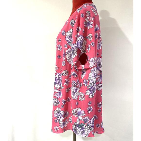 Torrid Plus Size Short Sleeve Tunic Top Blouse 18/20 Pink Floral Sheer Relaxed - Picture 2 of 8